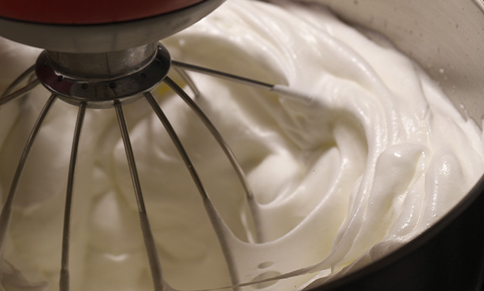 メレンゲを作る